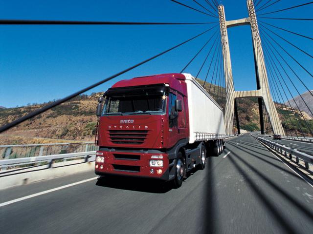 trucks_iveco_038.jpg