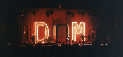 концертная фотография группы depeche mode