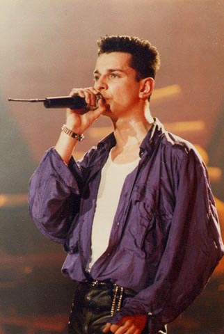 фотография солиста depeche mode
