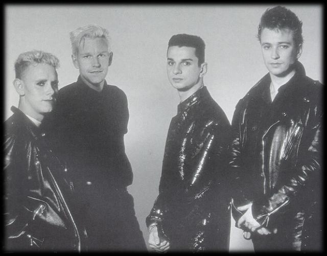 Фото участников группы  depeche mode в кожаных куртках