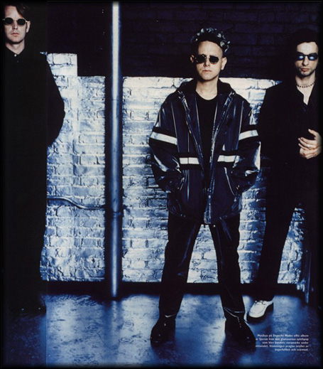 глянцевая фотография участников группы depeche mode