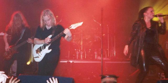 n_Wishmaster World Tour_paris_cf03.jpg