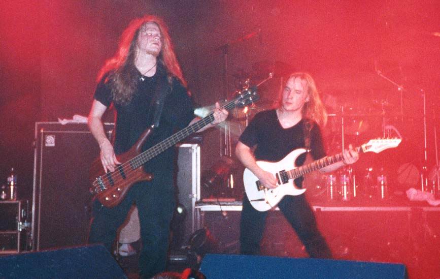 n_Wishmaster World Tour_paris_cf05.jpg