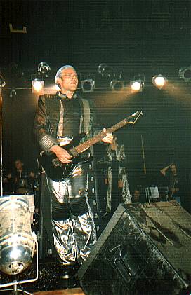 r9.jpg